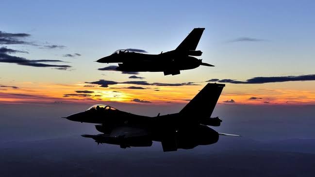 Türk uçaklari, Karaçok ve Mahmur’u bombaladi!