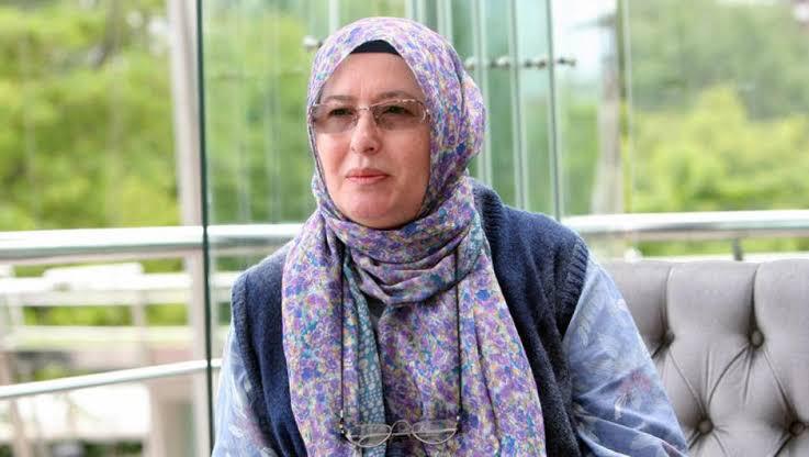 Islami feminist Sönmez: “Biz de Allah’in verdigini hocalar gasp etti diyoruz!”