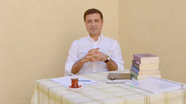 Demirtas: Türkiye'nin Suriye Politikasi ilk gün de yanlisti, simdi de yanlis
