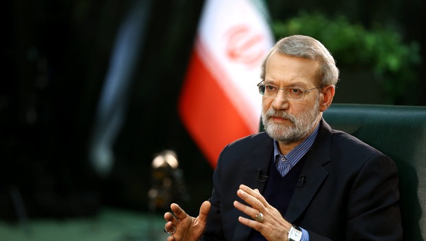 Laricani: ABD’nin Orta Dogu’daki askeri üslerini vururuz