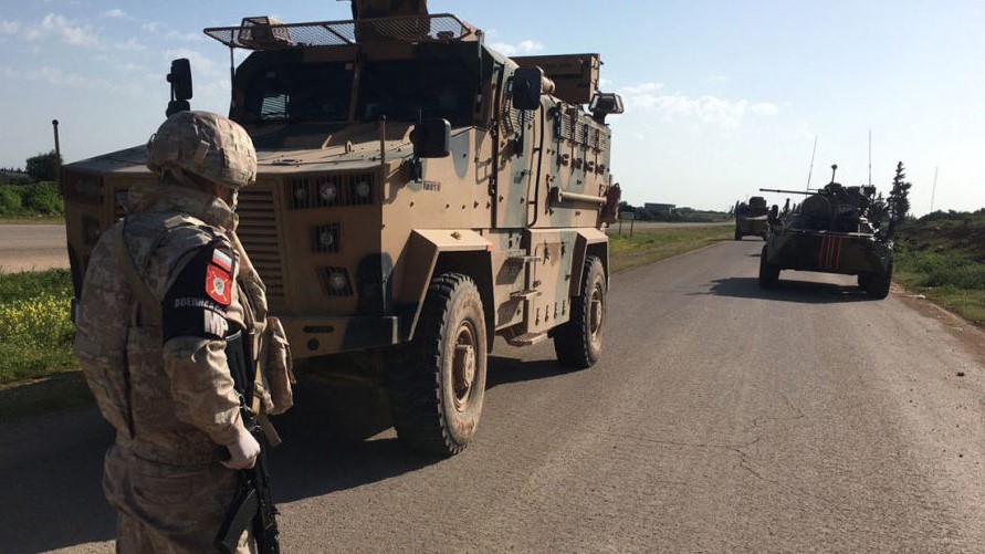 بە هۆی گووللەڕێژ کردنی هێزەکانی گەشتی ڕووسیا - تورکیا لە سووریا چەندین کەس بریندار دەبن