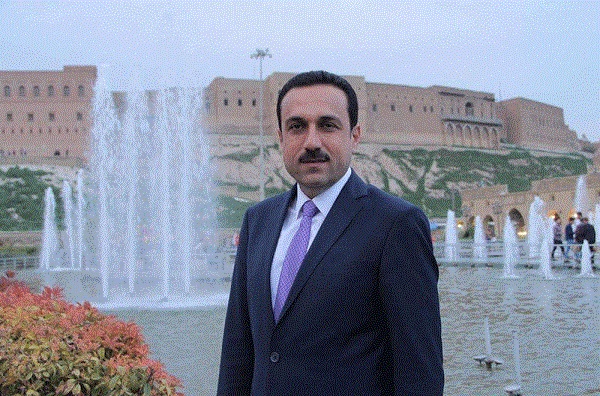 ئومێد خۆشناو : ستەم لە هەولێر دەکرێت