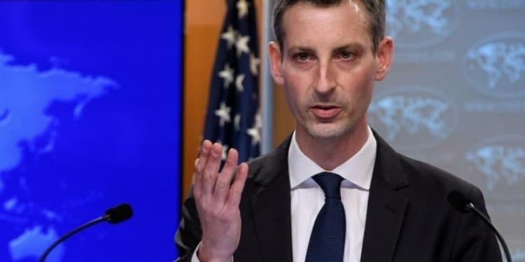 ووتەبێژی وەزارەتی دەرەوەی ئەمریکا : هەموو شێوەیەک بەرەنگاری بەرنامەی موشەکییەکەی کۆماری ئیسلامی دەبینەوە