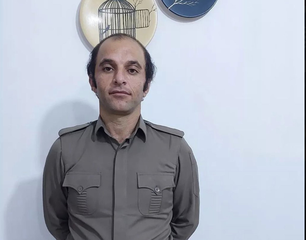 سنە؛ مامۆستایەکی زمانی کوردی سزای بەندکران و لێدانی قامچی بەسەردا سەپا