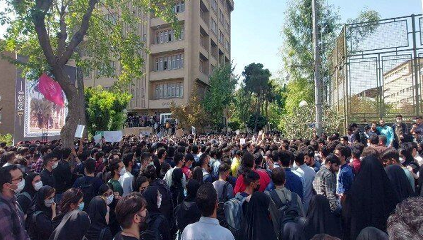 ئێران؛ داوای مانگرتنی سەرتاسەری مامۆستایان و قوتابیان دەکرێت