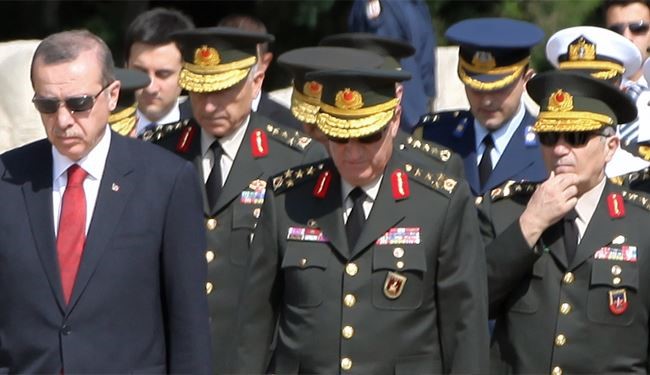 بەپەلە    ...   هێشتا شەڕ دەستی پێنکردووە تورکیا پاساو بۆ هێرشەکەی دێنێت " چاوەڕونای شتی گرینگ بن "