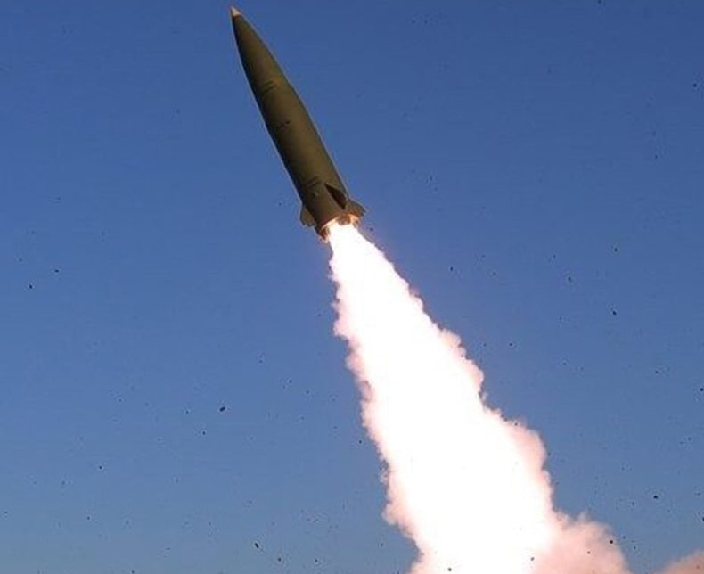 کۆریای باکوور سێ مووشەکی بالێستیکی کورت مەودای تاقیکردەوە