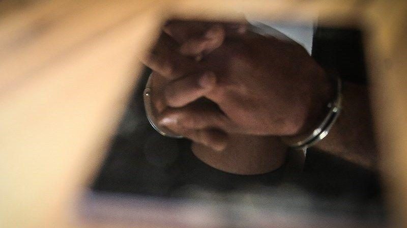 بە پێی بڕیارێک ٦٠ بەرپرسی پلە باڵای عێراق فەرمانی دەست بەسەرکردنیان بۆ دەرکرا