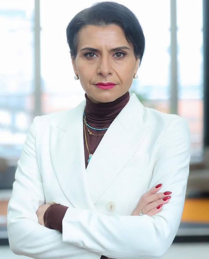 عەبیر سەهلانی نوێنەری سوید لە پەرلەمانی ئەورووپا بە ئاماژەدان بە هەڕەشەکانی ئێران لە دژی فەرەنسا داوای دەرکردنی باڵیۆزەکانی ئەو حکوومەتە لە یەکیتی ئەورووپا دەکات