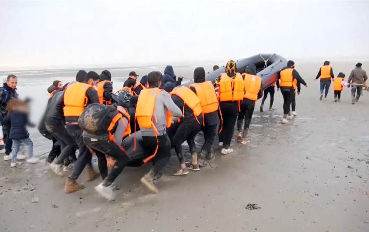 لە ١٠ مانگدا ٣٧ هەزار کەس لە عێراق کۆچیان کردووە