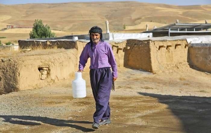 ٣٠ له‌سه‌دی گونده‌كانی پارێزگای سنە كێشه‌ی ئاویان هه‌یه