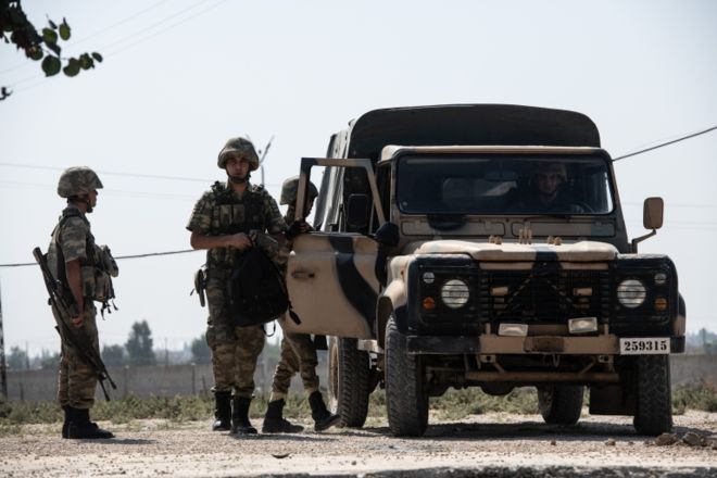 بە هۆی بۆردوومانەکانی سوپای تورکیا بۆ سەر گرێ سپی شەهید و بریندارێکی زۆری لێکەوتەوە