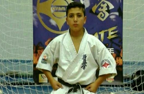 لاوێکی مەهابادی لە کێبڕکێی جیهانی کاراتە مەدالیای زێڕی بە دەست هێنا