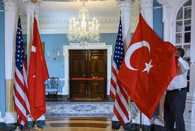 بەپەلە   ... بەشێک لە سزاکانی ئەمریکا بۆ سەر تورکیا بەم شیوەیە ڕاگەێندراون کە خلووسی ئاکار ی وەزیری بەرگریش دەگرێتەوە