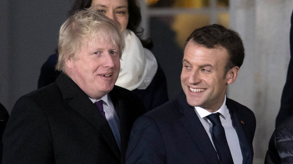 جۆنسن سەرۆکوەزیرانی بەریتانیا لە پەیوەندییەکی تەلەفۆنیدا لەگەڵ ماکرۆن دەرئەنجامی گرینگیان دەستەبەر کردووە