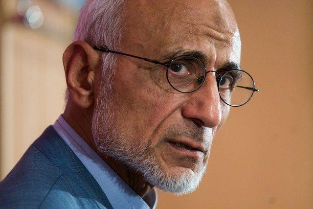 نامەیەکی هۆشداری لە لایەن نوێنەری پەرلەمانی ئێرانەوە بۆ حەسەن ڕۆحانی سەرۆککۆماری ئەو ووڵاتە