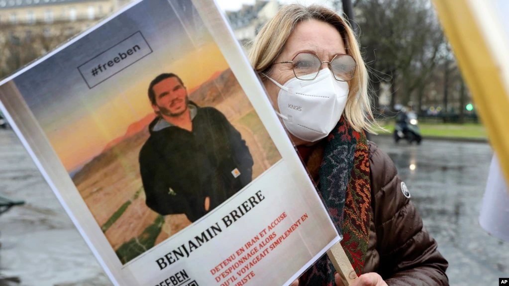 ئێران هاووڵاتییەکی فەڕەنسی بە هەشت ساڵ بەندکران سزا دا