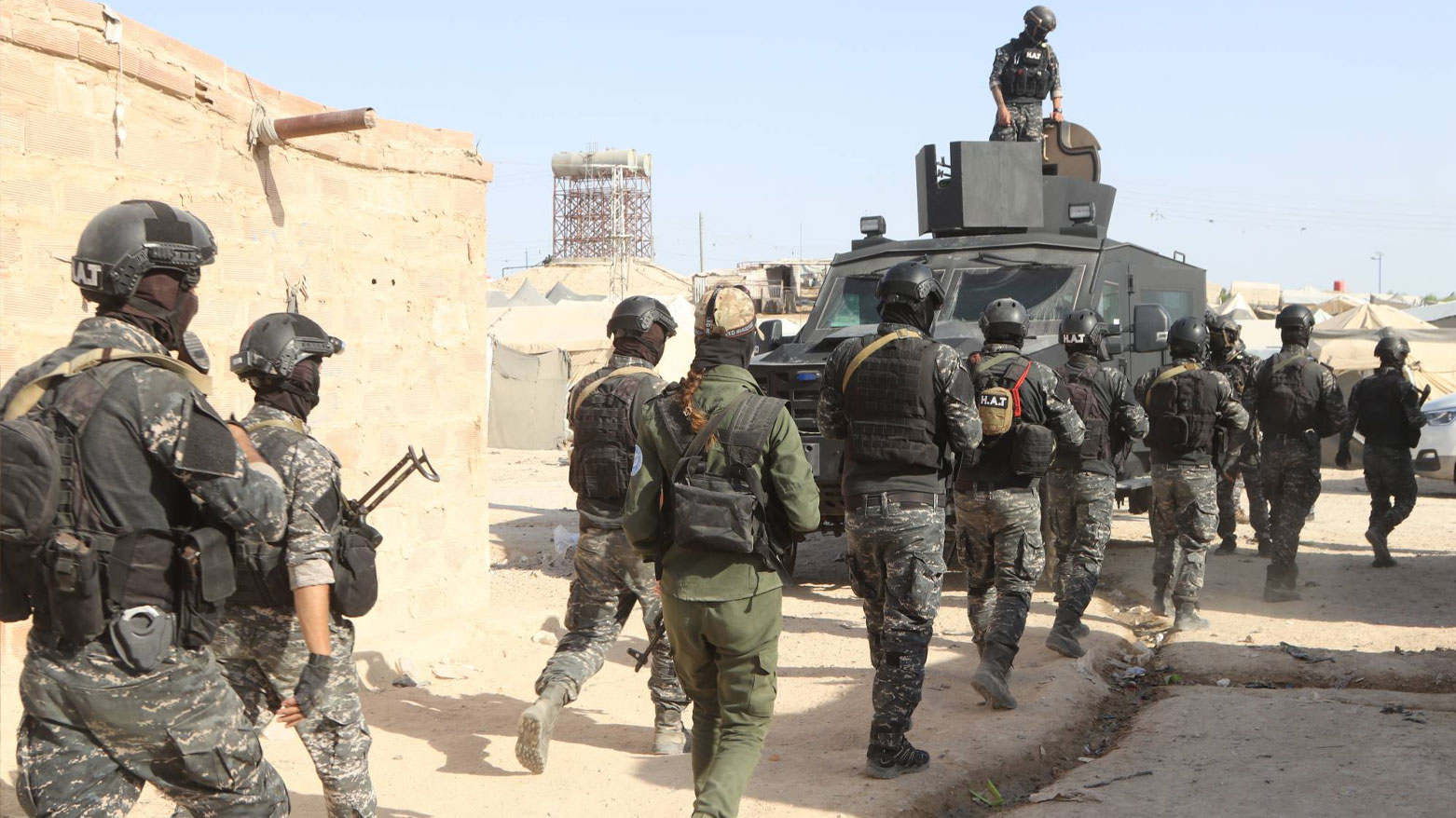 روانگەی سووری: تاوەکو ئێستا 71 کەس لەشەڕی نێوان هەسەدە و هۆزە عەرەبەکان کوژراون