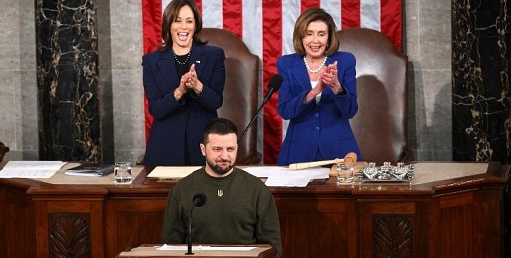 هەوڵەکانی زلێنسکی لە کۆنگرەی ئەمریکا بۆ سەرنجڕاکێشانی زیاتر و وەرگرتنی هاوکاری دارایی بەهێزتر