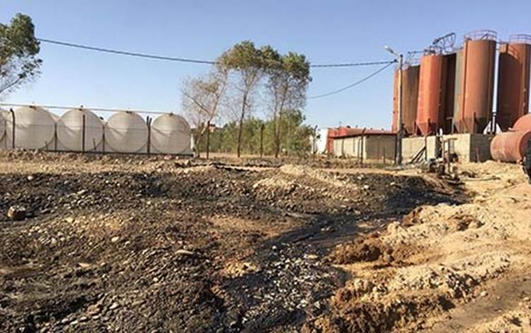 بە فەرمانی حکوومەت ، هێزێکی تایبەت چەندین پاڵاوگەی نەوتیان لە دهۆک داخست