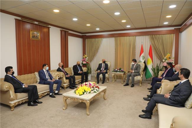 نووسینگەی نێچیرڤان بارزانی سەرۆکی پارتی دیموکراتی کوردستان سەردانی پارێزگاری دھۆکیان کرد