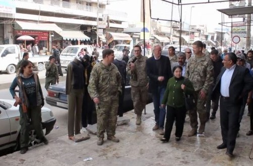 شاندێکی وەزارەتی بەرگری و دەرەوەی ئەمریکی سەردانی مێنبەجیان کرد