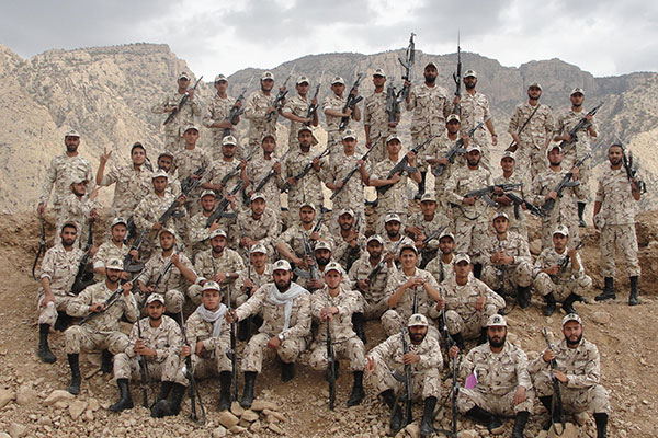 +  ڤیدیۆ     ...    بە هۆی تەقینەوەیەکی زۆر بەهێز لە لایەن فڕۆکە شەڕکەرەکانی ئیسرائیل ەوە بنکەی سەربازی قەدیری کۆمەڵگای یەکەمی سیستەمی دژە ئاسمانی سوپای پاسداران لە ئێران لەناوبردرا