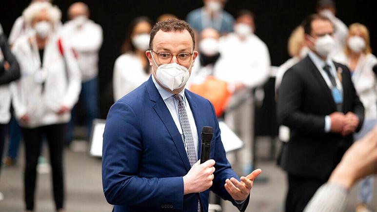 وەزیرێکی ئاڵمانیا سەبارەت بەو کەسانەی کە واکسەن یان نەوەشاندووە ووتەیەکی سەرسووڕهێنەر بەکار دەهێنێت