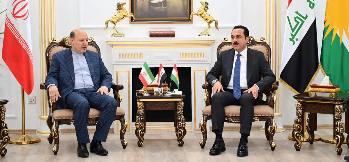 ئۆمێد خۆشناو : هاووڵاتییان دەتوانن بە ئوتۆمبێلى تایبەتى خۆیان بچنە ئێران