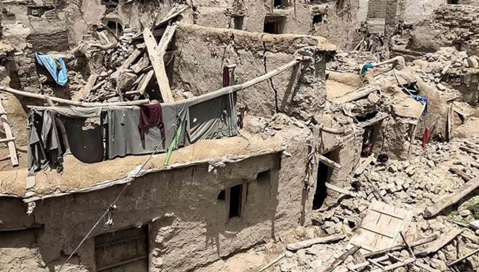 ئاماری قوربانیانی بومەلەرزەکانی ئەفغانستان ئاشکراکرا