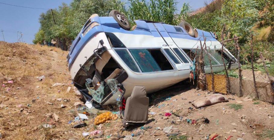 وەرگەڕانی پاسێک لە ئاکرێ ١٢ قوربانی لێکەوتەوە