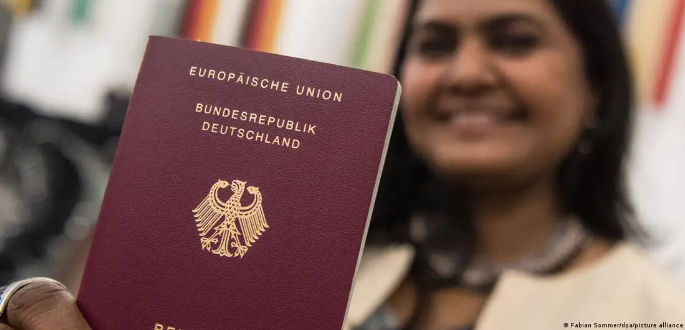 پلانێک بۆ دەرکردنی ملیۆنان هاووڵاتی بیانی لە ئەڵمانیا لە ئارادایە