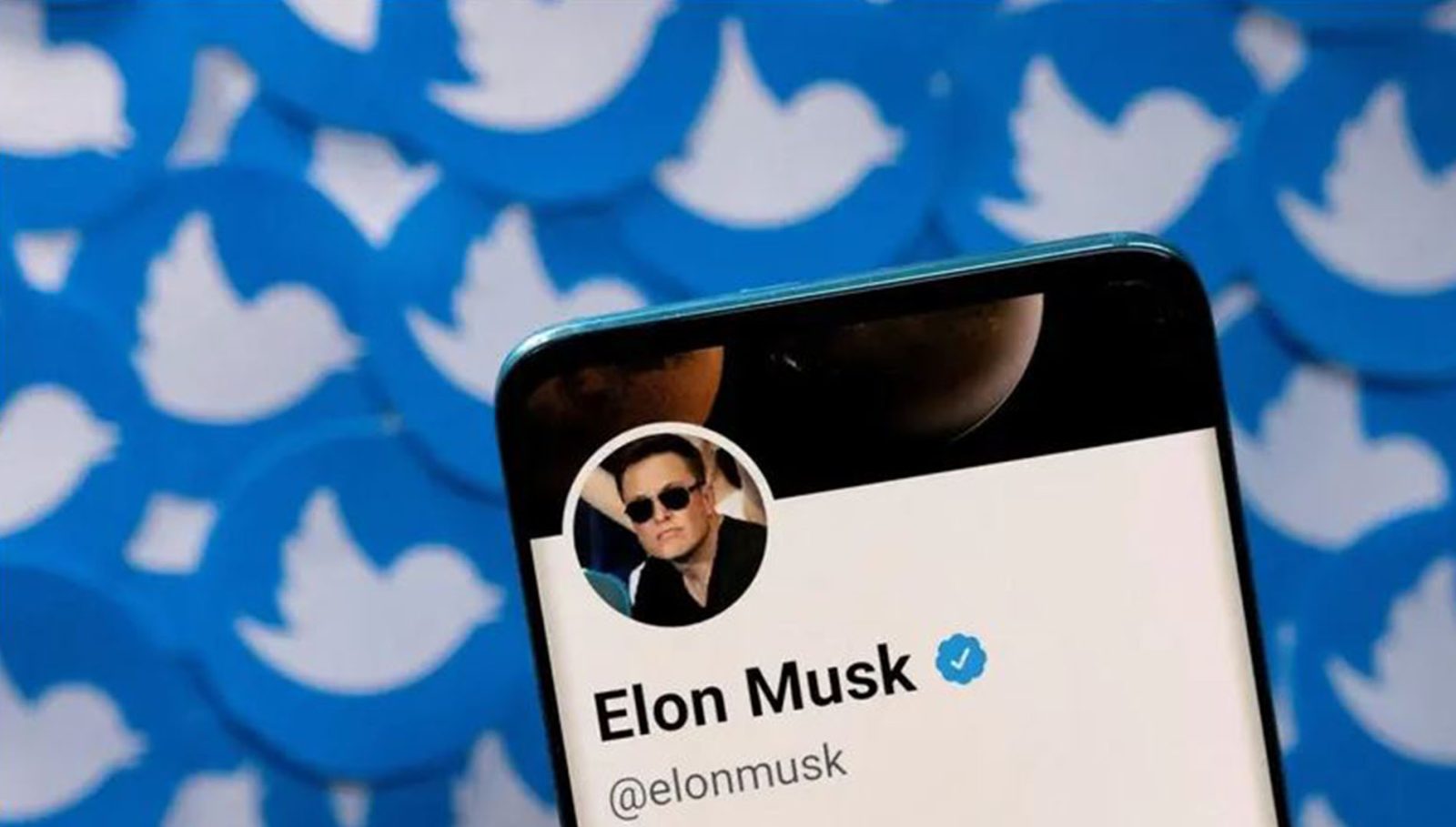 واشنتن پۆست: زیاتر لە یەک لەسەر سێی گەورە ڕێکلامکەران کارەکانیان لە تویتەر ڕاگرتووە