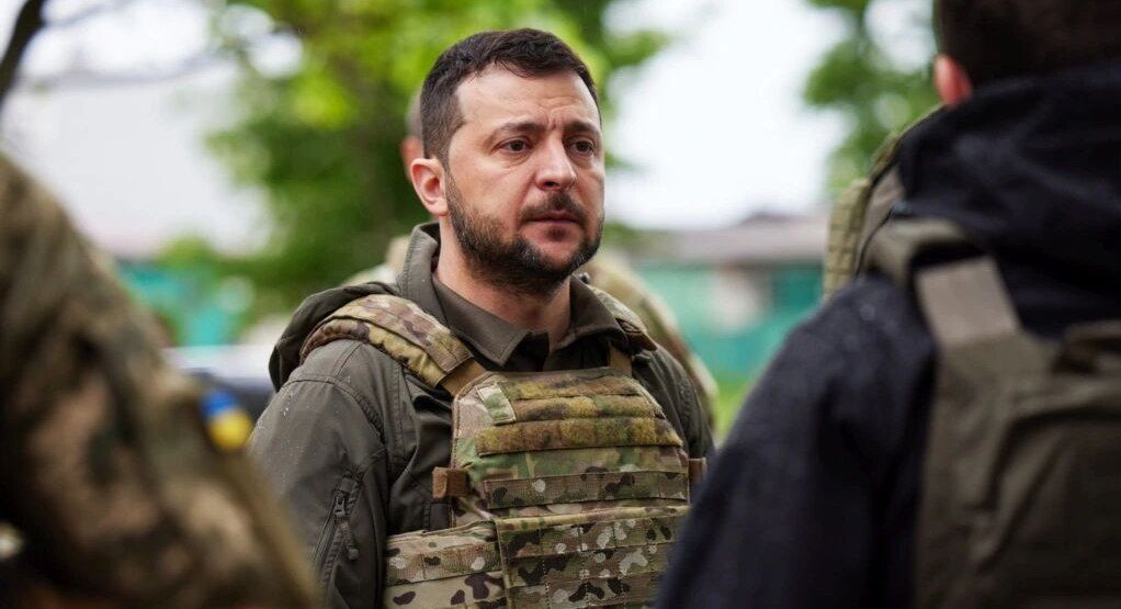 ڤلۆدێمیر زلێنسکی : لە بەرامبەر ناتەوانی ئیسرائیل بۆ هەناردەنەکردنی چەک بۆ ئۆکراین سەرم سووڕما