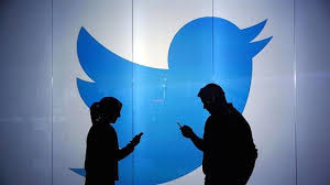 تویتەر دەیان ئێکاونتی نزیک لە ئێرانی سڕییەوە