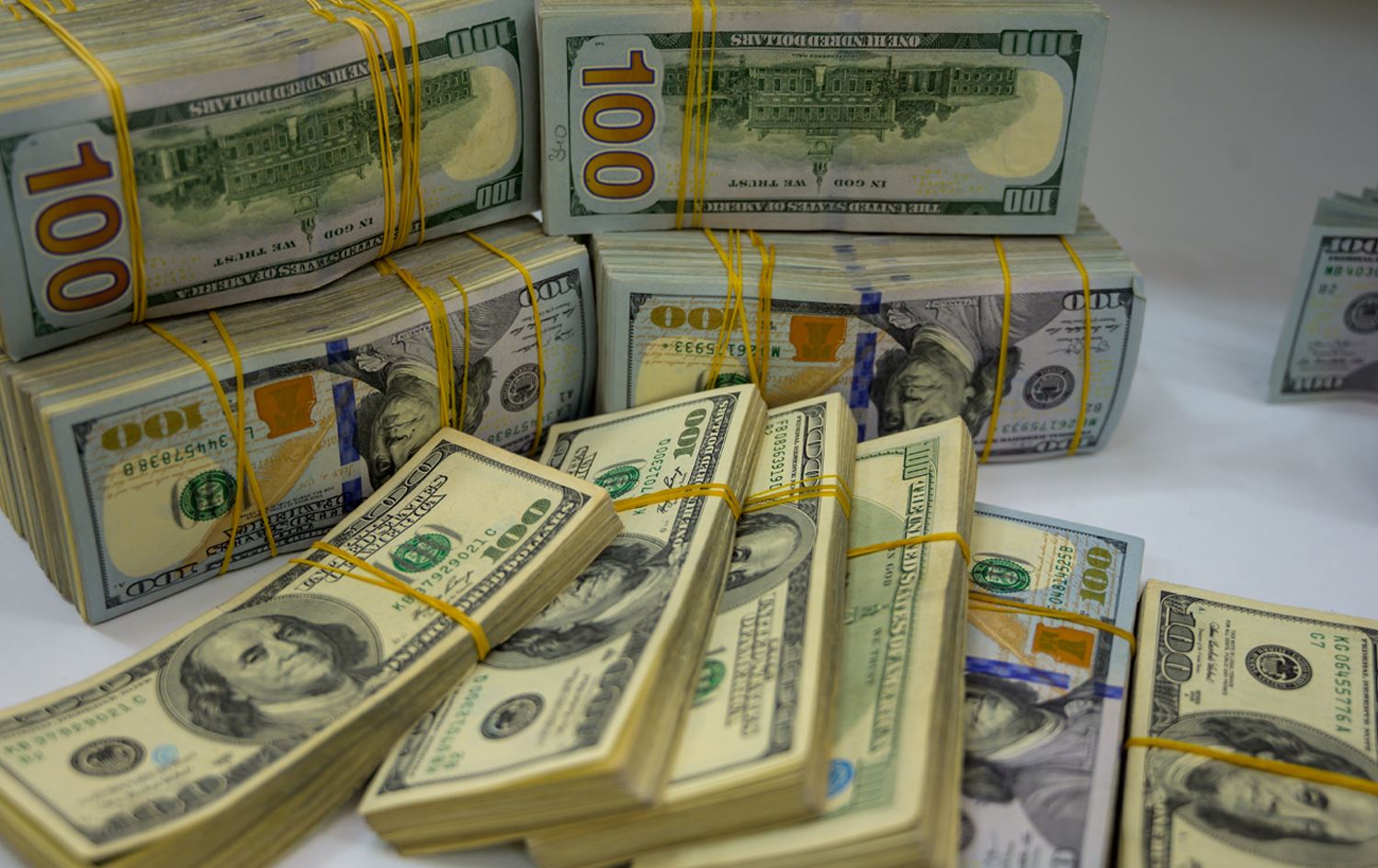 عێراق زیاتر لە 22 ملیار دۆلار قەرزدارە