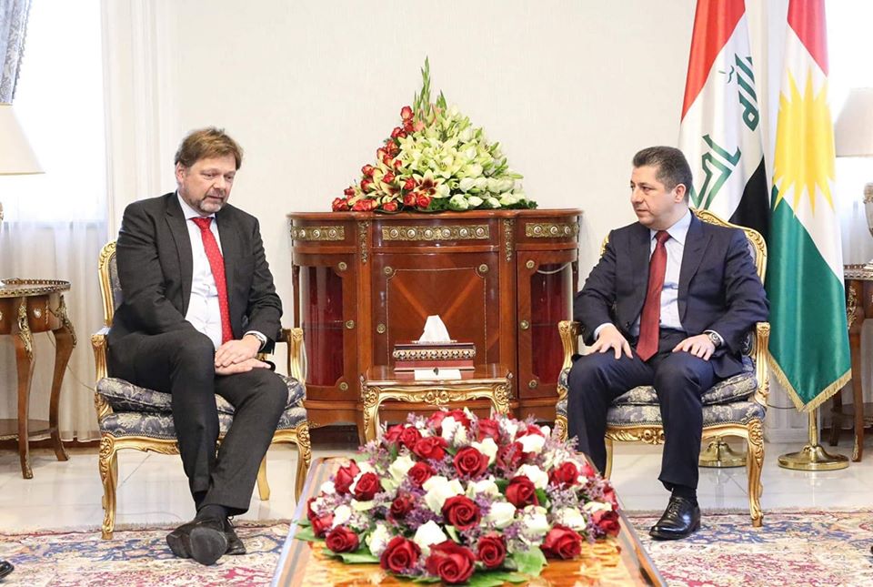 سەرۆکی حکومەتی هەرێمی کوردستان پێشوازی لە نوێنەری وەزارەتی دەرەوەی ئەڵمانیا دەکات