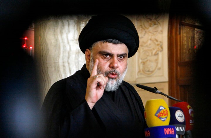 مۆقتەدا سەدر ڕابەری ڕەوتی سەدر و میلیشیایەكی شیعە هەڕەشە دەكەن