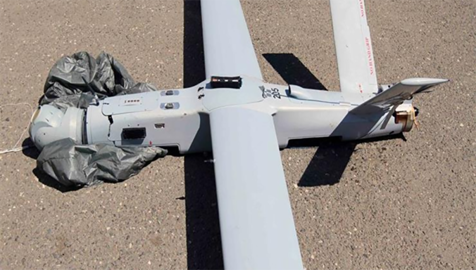 فڕۆکەیەکی بێفڕۆکەوان لە بنکەیەکی سەربازی ئەمریکا لە بەغداد کەوتە خوارەوە