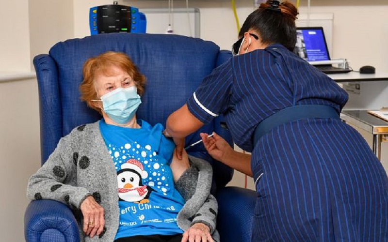 بریتانیا/ کوتانی ڤاکسینی کۆرۆنا دەستی پێکرد