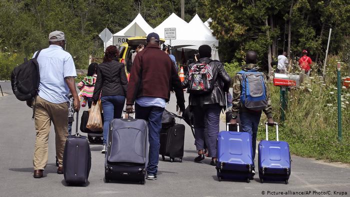 کەنەدا یەک میلیۆن و ٢٠٠ هەزار پەنابەر وەردەگرێت