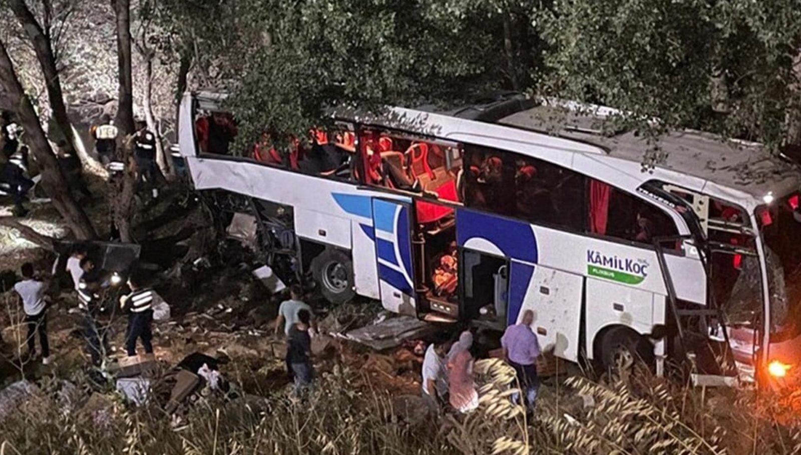 بەهۆی وەرگەڕانی پاسێکەوە لە تورکیا 31 کەس بوونە قوربانی