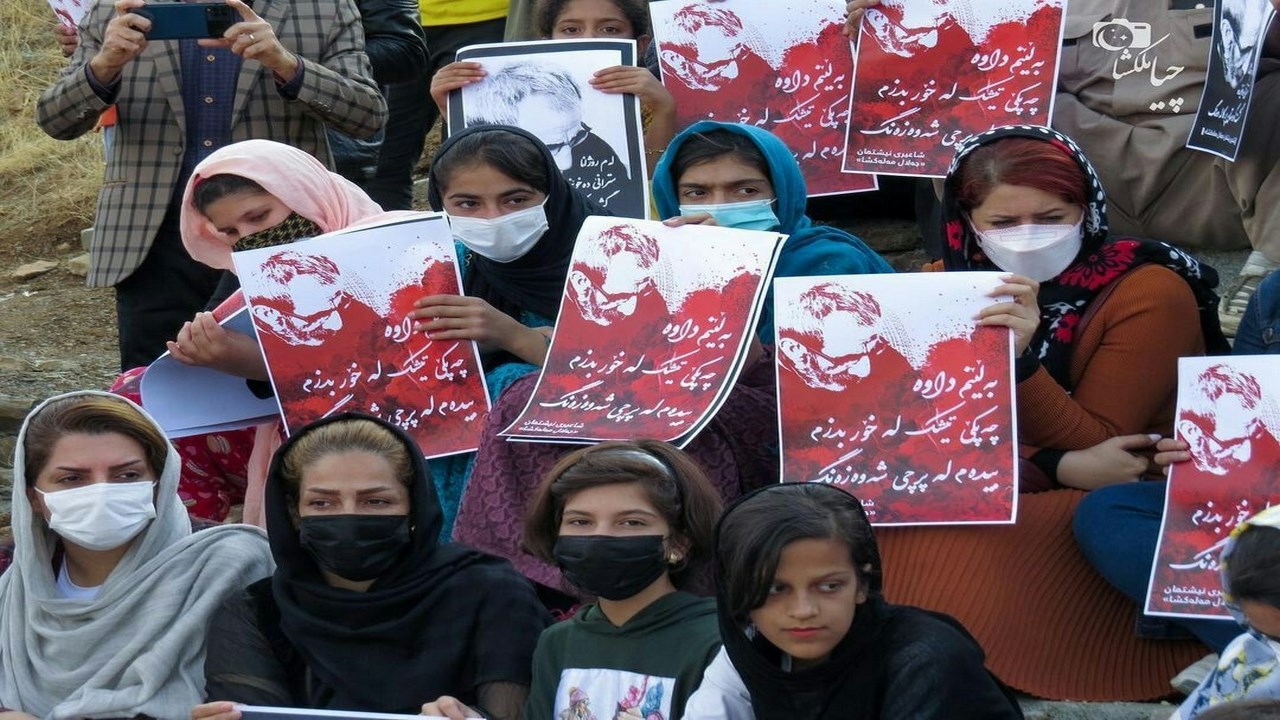 یەکەم ساڵیادی کۆچی دوایی مامۆستا "جەلال مەلەکشا" لە سنە بەڕێوە چوو