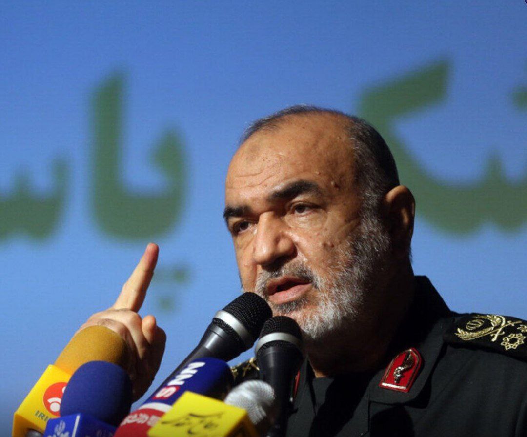 فەرماندەی گشتی سوپای پاسداران هەڕەشەی تۆڵەسەندنەوە دەکات